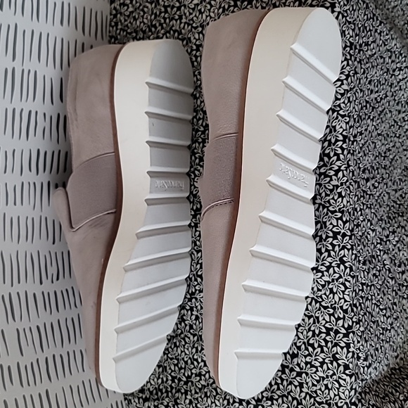 Franco Sarto Tan Loafers - Picture 5 of 6